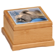 Pet Urn with Tile Lid